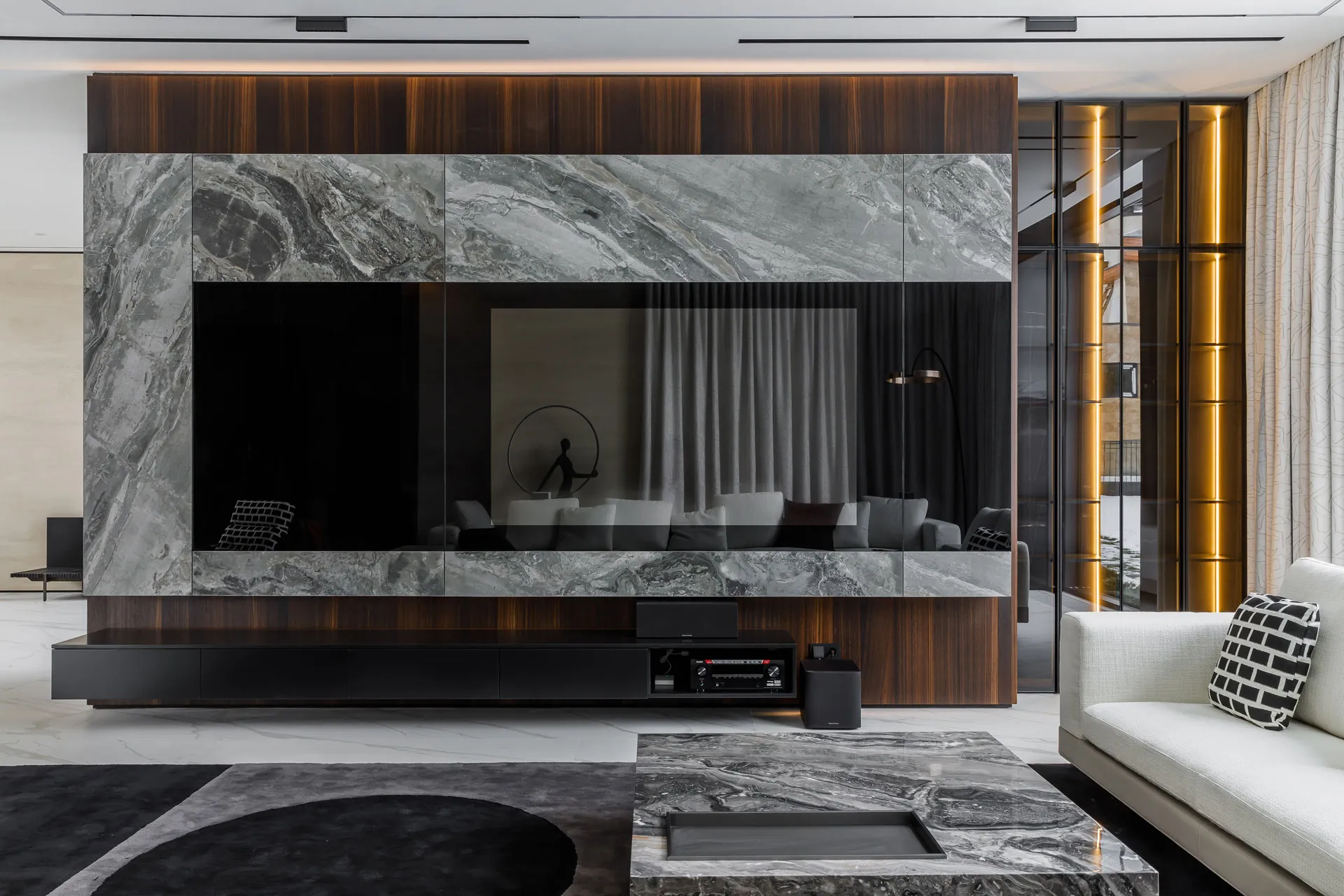 Премиум гардеробная Marcos Mebel